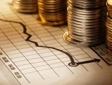 Υποχώρησε η απόδοση των 10ετών ελληνικών ομολόγων σε χαμηλό επίπεδο